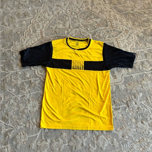 Athletic, Exercise activities - Yellow & Black Graphic T-Shirt - Picture 1 of 8